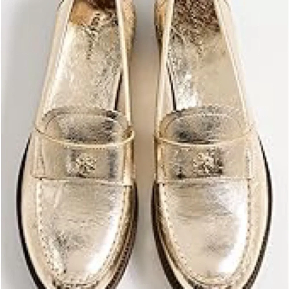 NWT Tory Burch Women’s Metallic Gold Classic Loafers, Color Spark Gold Platinum - Picture 13 of 16